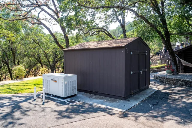 $1,699,000 | 700 Petrified Forest Road, Calistoga, CA 94515