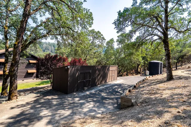 $1,699,000 | 700 Petrified Forest Road, Calistoga, CA 94515