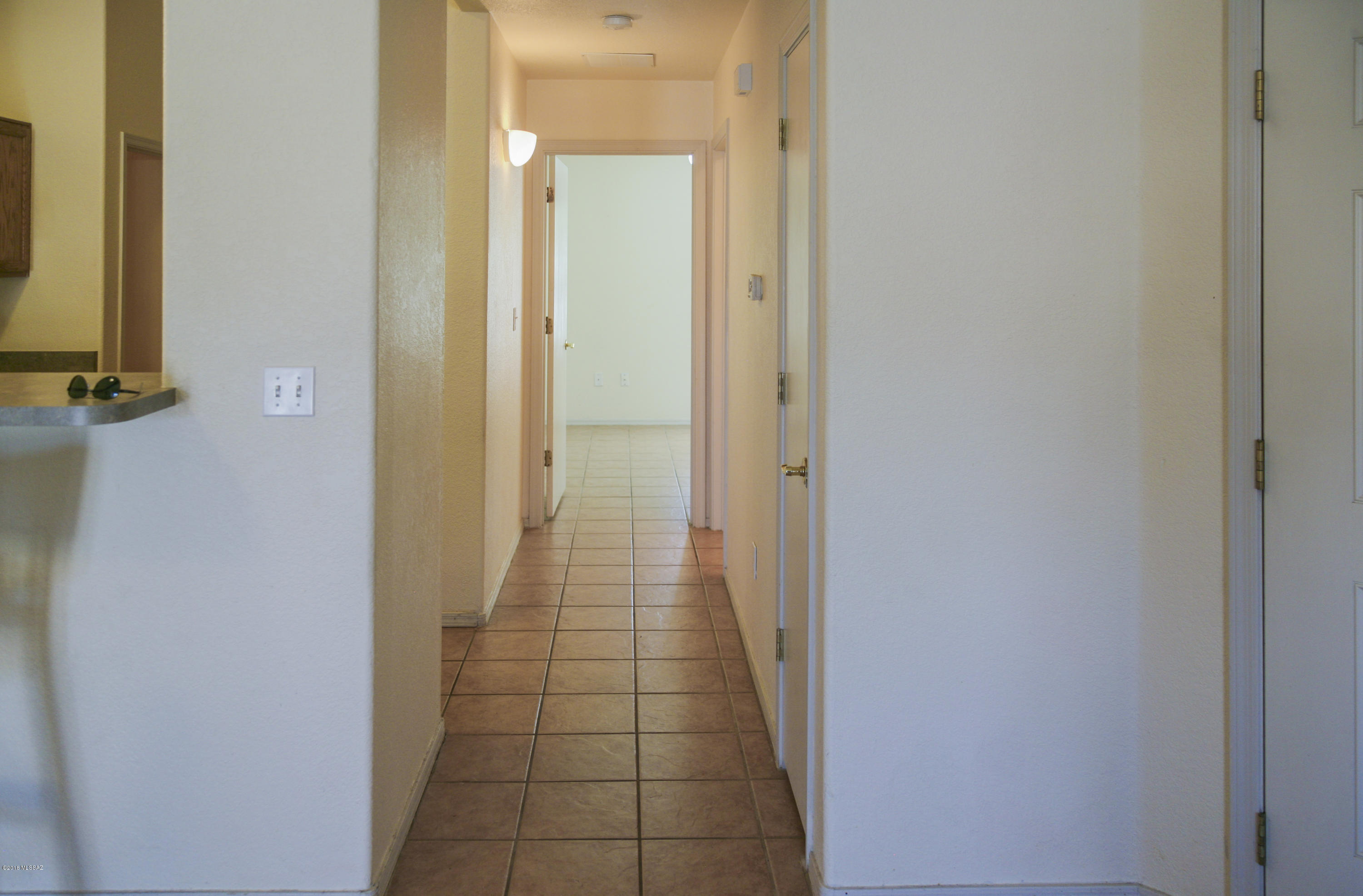 2422 West Rau River Road Tucson, AZ 85705 - Photo 12 of 18
