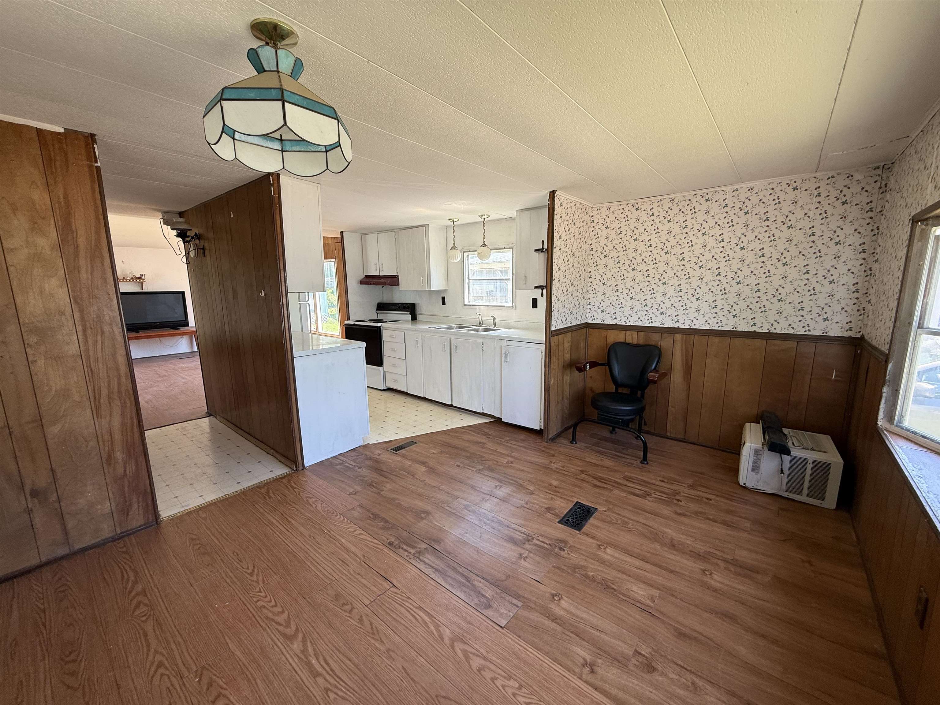 136 7th Street Colchester, VT 05446 - Photo 34 of 52
