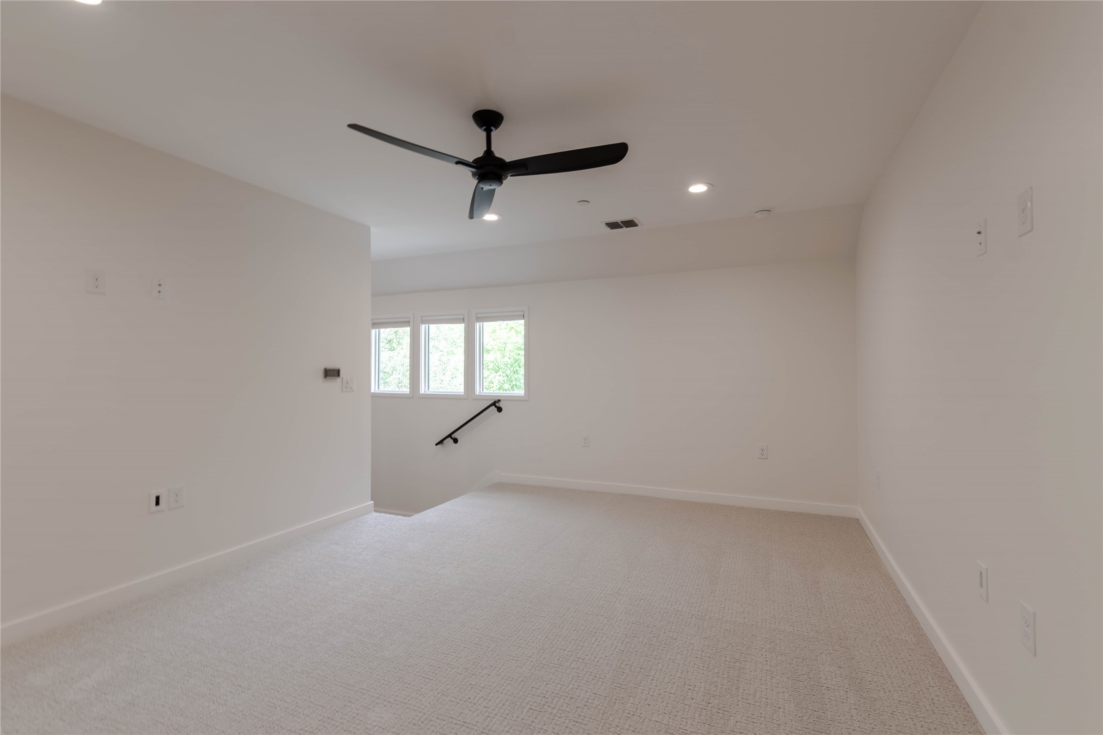 5805 Chesterfield Avenue Austin, TX 78752 - Photo 31 of 40