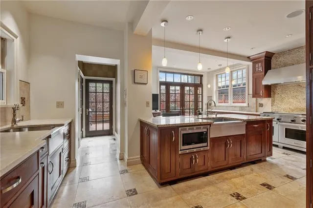 $2,250,000 | 5130 Pembroke Place, Pittsburgh, PA 15232