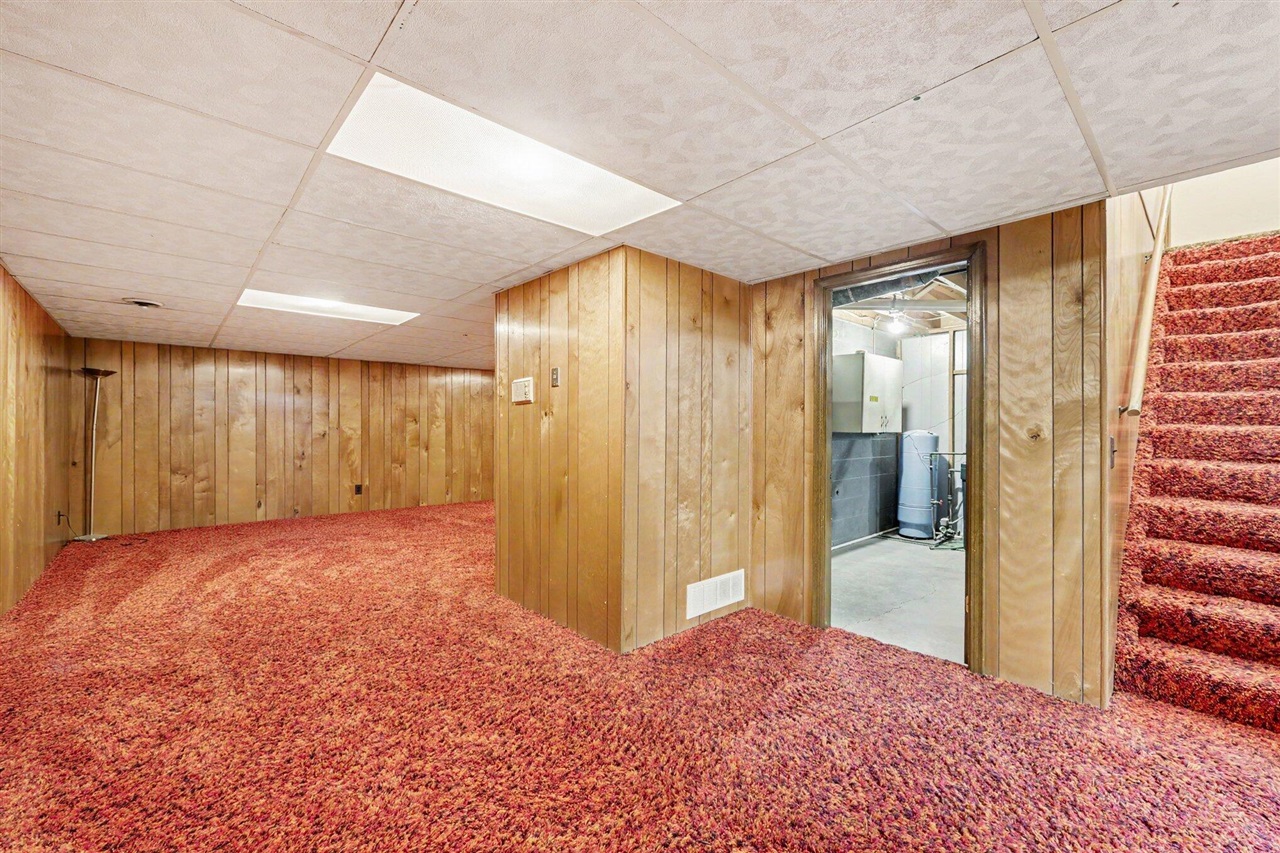 511 North Wagner Road Ann Arbor, MI 48103 - Photo 12 of 24