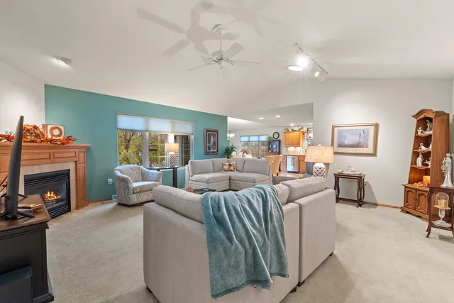 $384,900 | 100 Schubert Lane, Fond du Lac, WI 54935