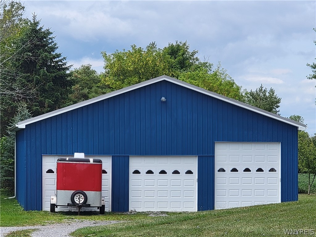 9410 Shepard Road Batavia Town, NY 14020 - Photo 4 of 41