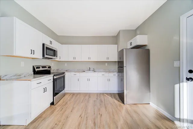 $2,150 | 108 Pine Street, Unit #1, Wurtsboro, NY 12790