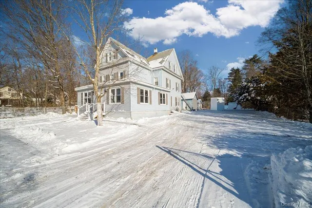 $2,150 | 108 Pine Street, Unit #1, Wurtsboro, NY 12790