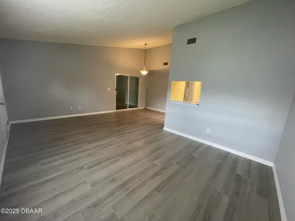 $1,750 | 15 Birdie Drive, New Smyrna Beach, FL 32168