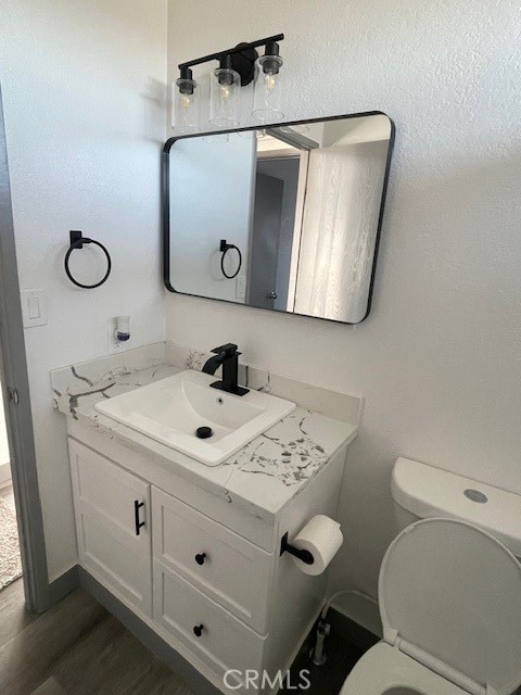 14626 Monte Vista Road Phelan, CA 92371 - Photo 23 of 33 2nd bathroom (different angle)