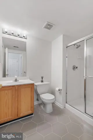 $2,000 | 47516 Anchorage Circle, Sterling, VA 20165