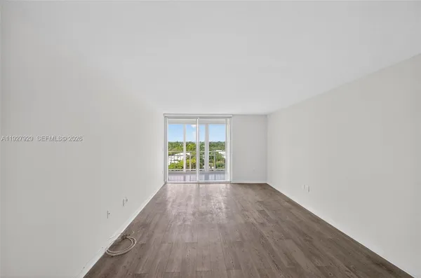 $8,500 | 600 Grapetree Drive, Unit 8FS, Key Biscayne, FL 33149