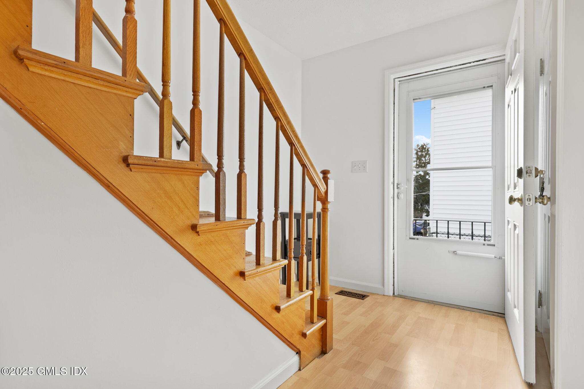 14 Harold Avenue, Unit 4 Greenwich, CT 06830 - Photo 20 of 23 a view of an entryway with staircase