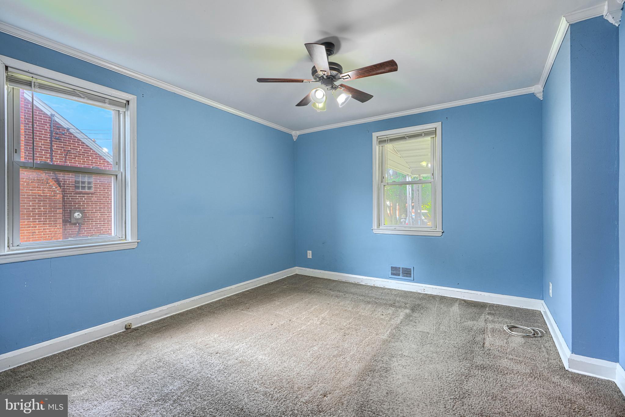 400 Celeste Avenue Baltimore, MD 21221 - Photo 13 of 37