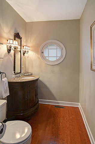 337 Forest Road Hinsdale, IL 60521 - Photo 14 of 25