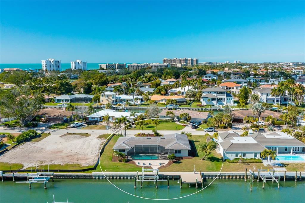 548 Gunwale Lane Longboat Key, FL 34228 - Photo 5 of 62 a view of a city