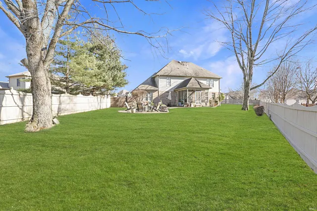 $449,900 | 6055 Hillbrook Court, Newburgh, IN 47630