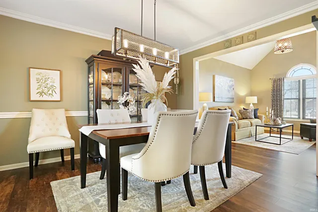 $449,900 | 6055 Hillbrook Court, Newburgh, IN 47630