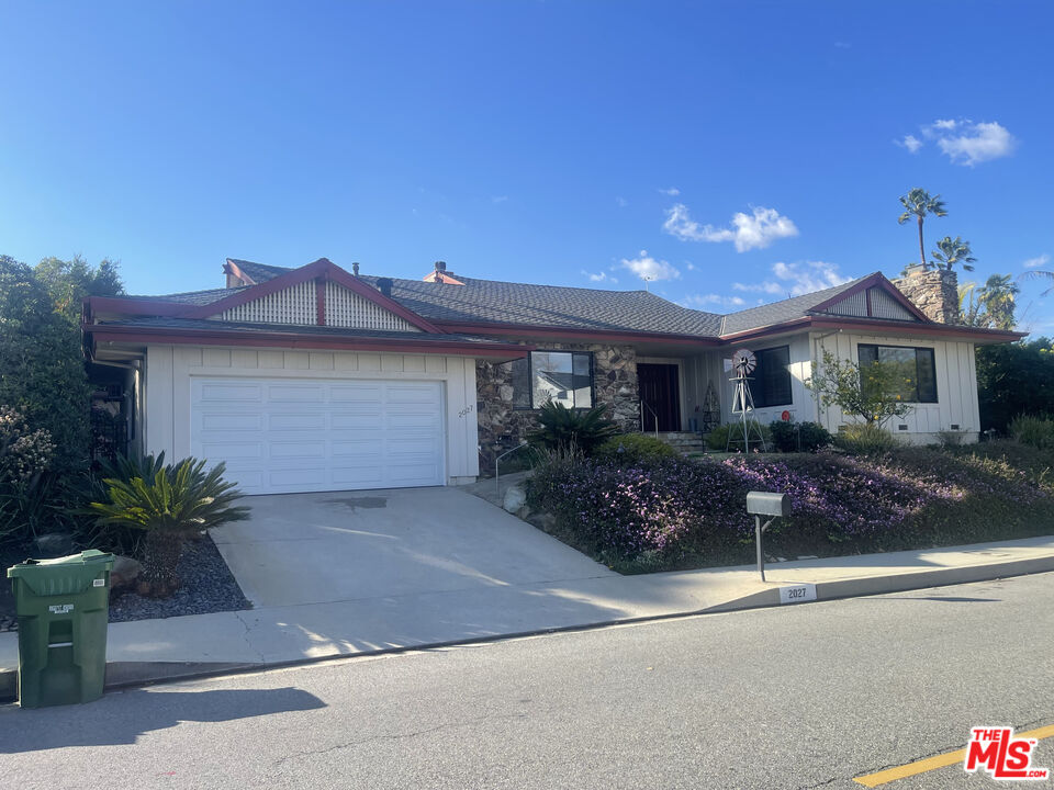 2027 Westridge Road Los Angeles, CA 90049 - Photo 1 of 44 Gallery Image 1