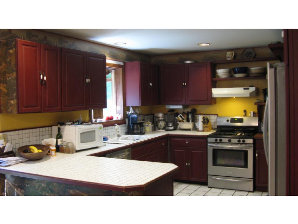 372 Stockbridge Corner Road Alton, NH 03809 - Photo 6 of 29