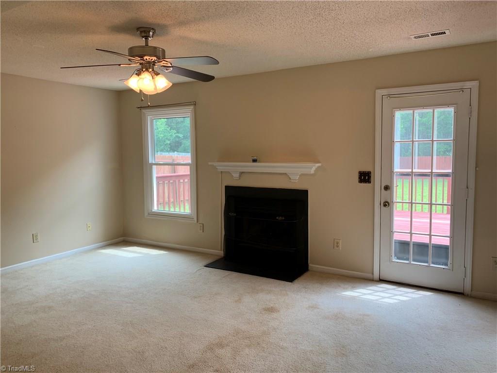 4402 Garden Club Street High Point, NC 27265 - Photo 4 of 23