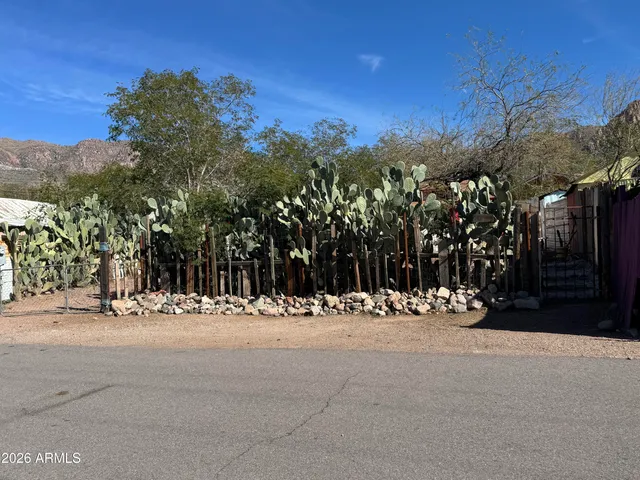 $99,000 | 27 North Molino Street, Superior, AZ 85173