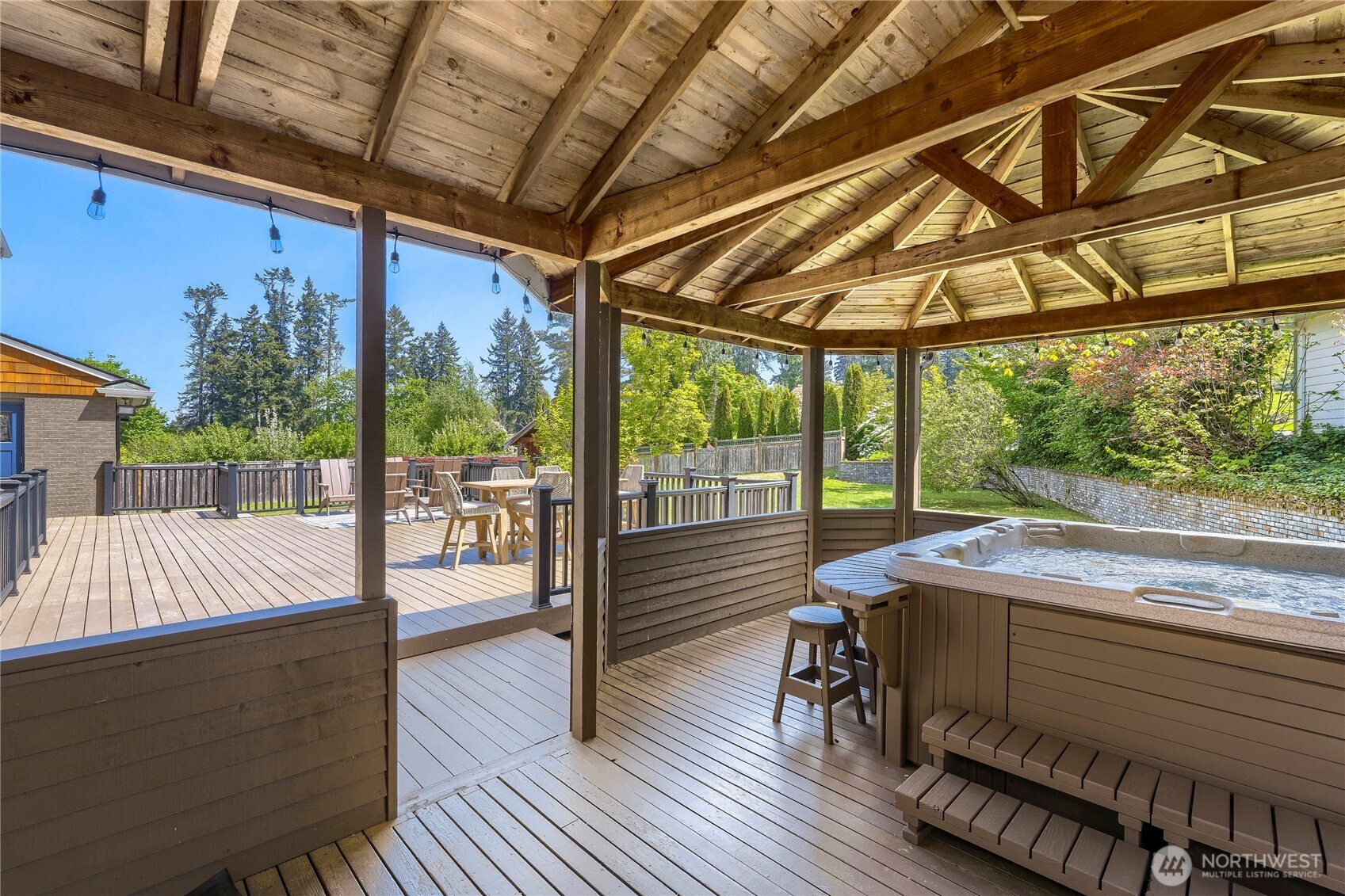 16066 Inglewood Road Northeast Kenmore, WA 98028 - Photo 34 of 40