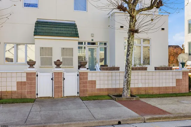 a view of a refrigerator in the kitchen