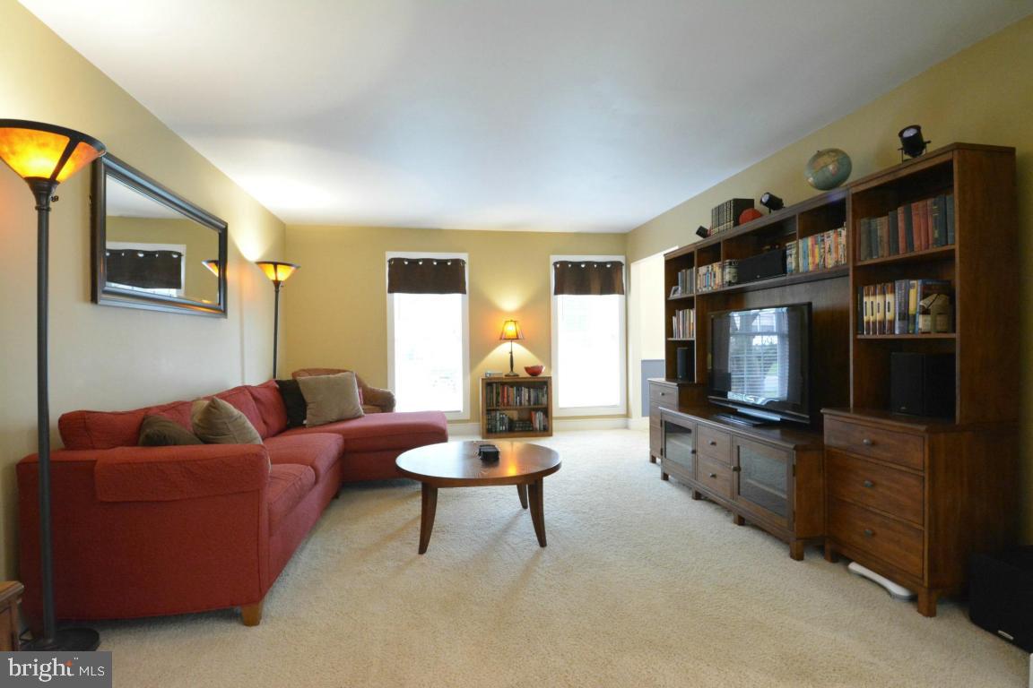 135 Pulte Road Lancaster, PA 17601 - Photo 3 of 36 Gallery Image 3