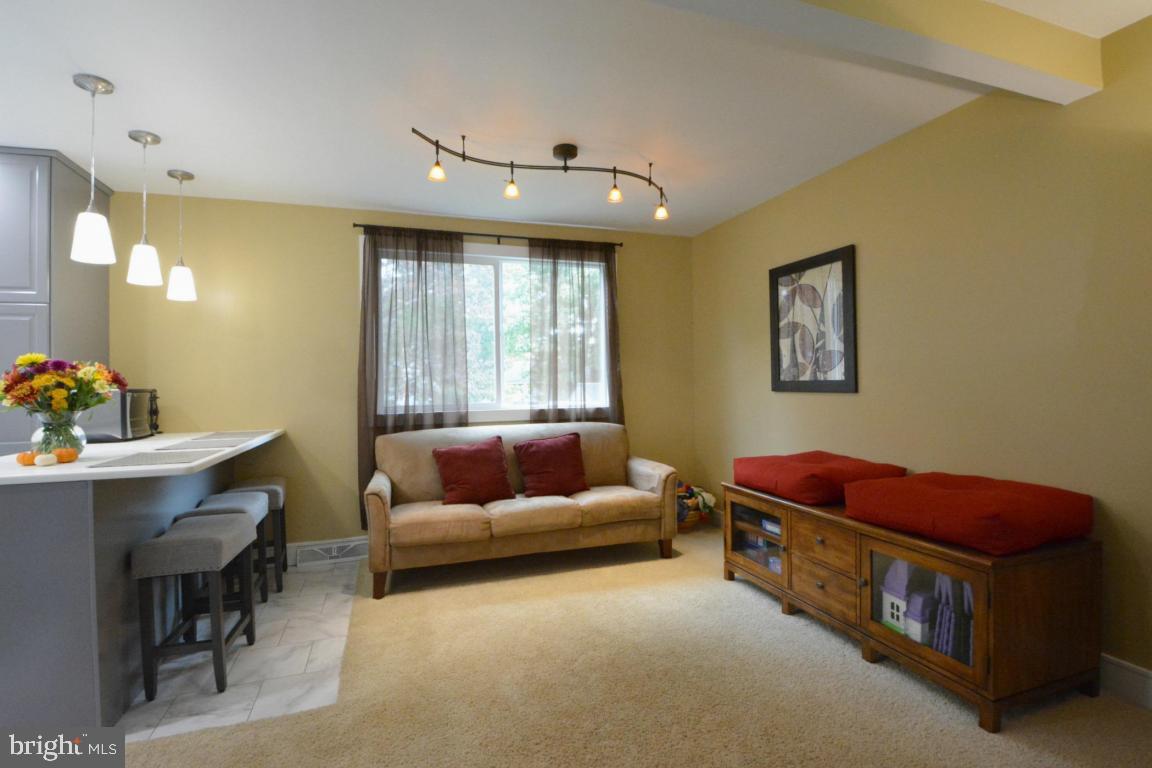 135 Pulte Road Lancaster, PA 17601 - Photo 6 of 36 Gallery Image 6