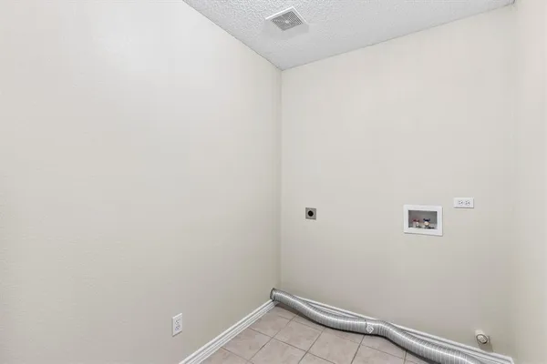$450,000 | 6581 Meadow Ridge Circle, Nevada, TX 75173
