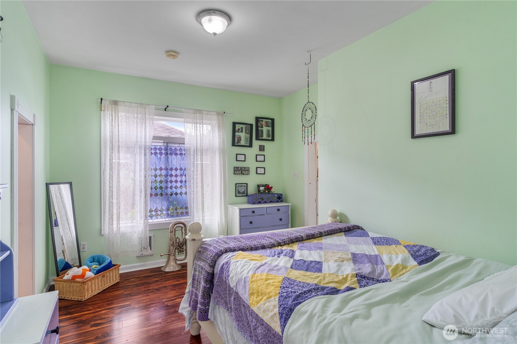 527 South 5th Street Montesano, WA 98563 - Photo 9 of 40 a bedroom with a bed and a window