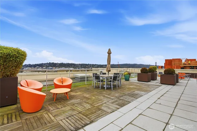 $475,000 | 1760 Northwest 56th Street, Unit 311, Seattle, WA 98107