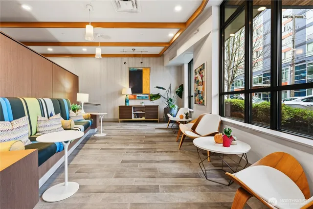 $475,000 | 1760 Northwest 56th Street, Unit 311, Seattle, WA 98107