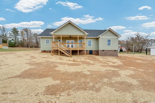 $359,000 | 3272 Rickman Road, Rickman, TN 38580