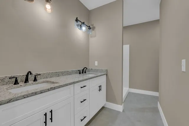 $359,000 | 3272 Rickman Road, Rickman, TN 38580