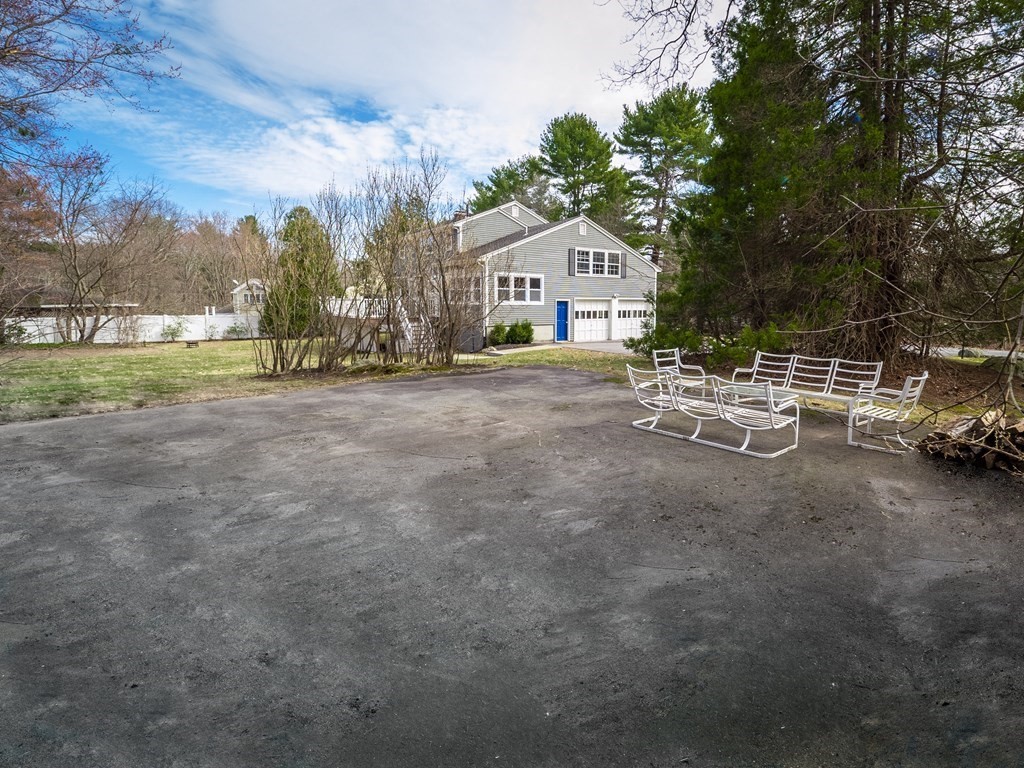 50 Wildwood Road Andover, MA 01810 - Photo 28 of 31 Gallery Image 28