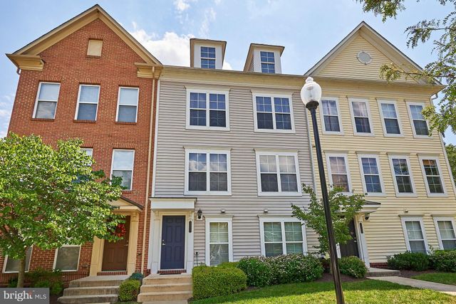 $408,890 | 3917 Old Dominion Boulevard, Unit 322, Alexandria, VA 22305