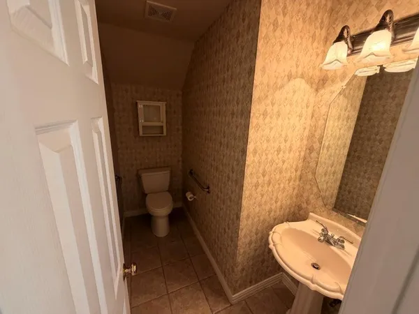 $525,000 | 2185 Clubview Drive, Rockwall, TX 75087