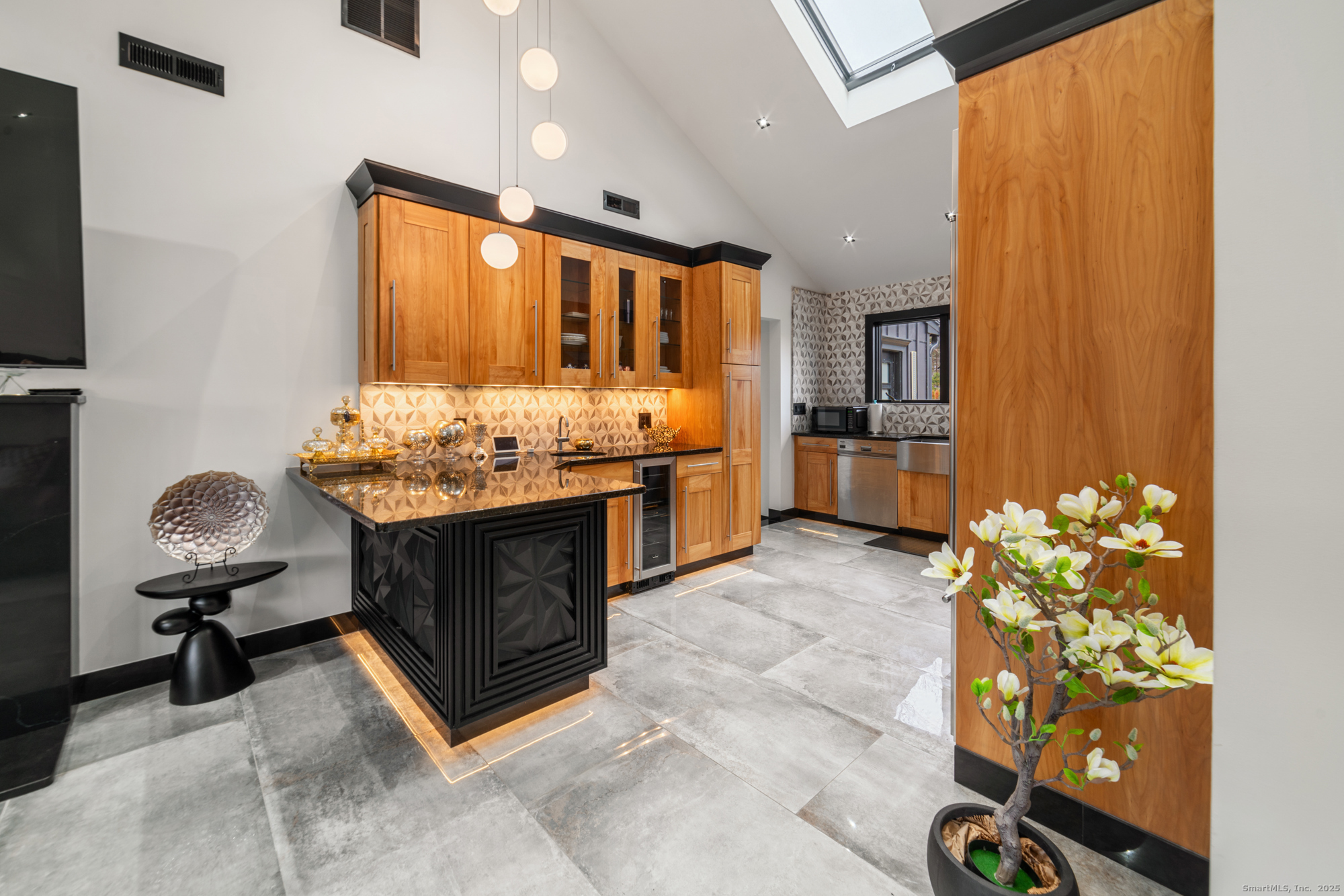 113 Woodbrook Drive Stamford, CT 06907 - Photo 6 of 39 a kitchen with stainless steel appliances granite countertop a sink stove and refrigerator