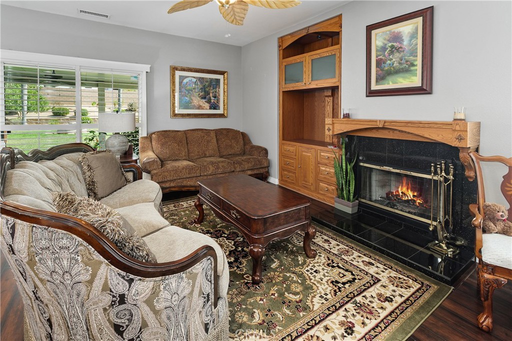 436 Cindy Circle Riverside, CA 92507 - Photo 6 of 37 Gallery Image 6
