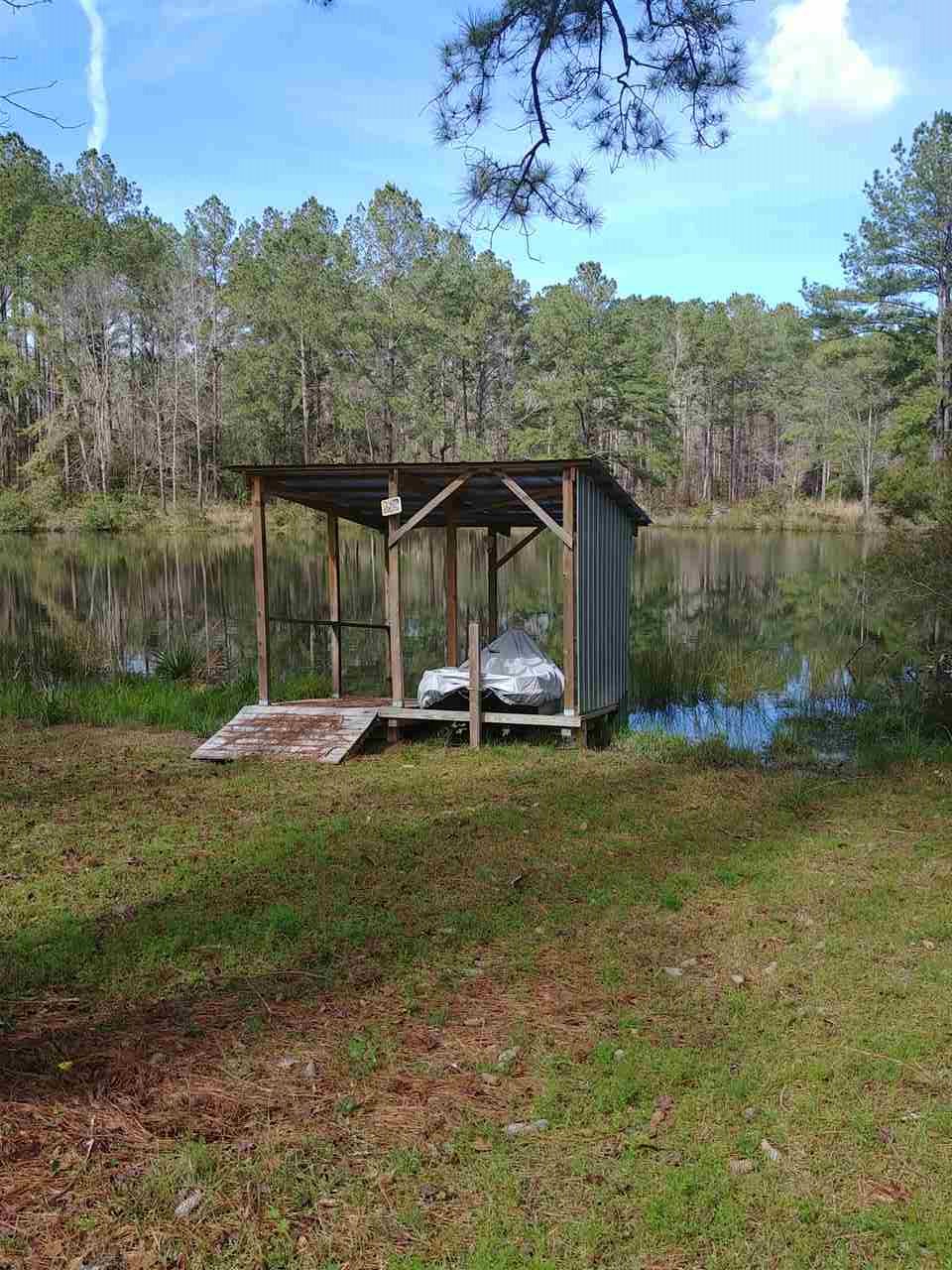349 Frank Smith Road Quincy, FL 32352 - Photo 4 of 18 Gallery Image 4