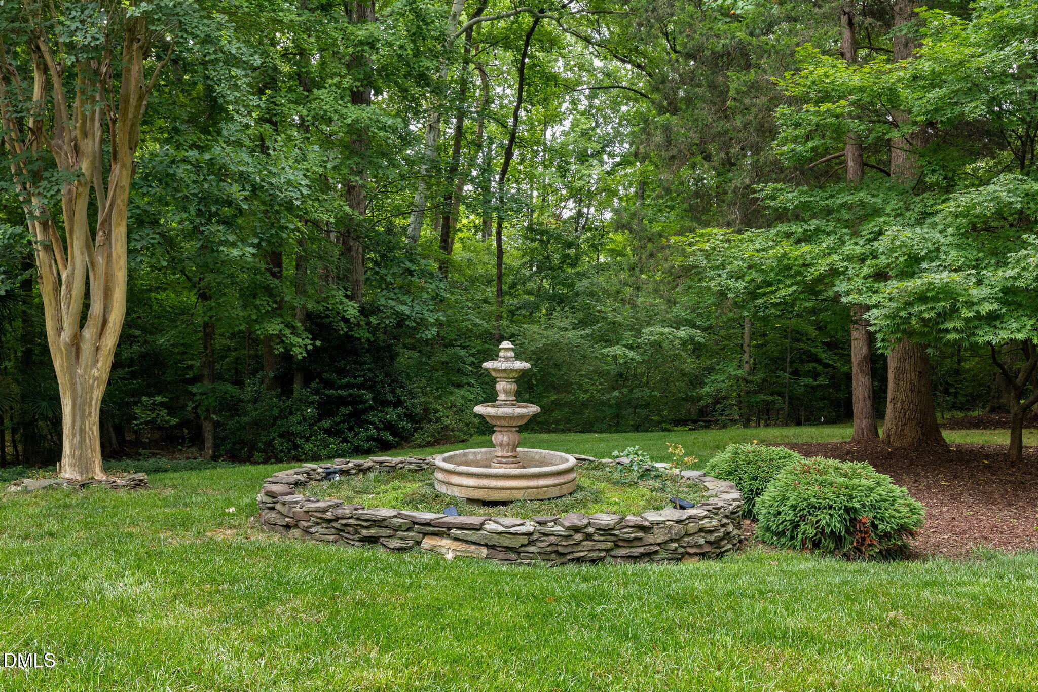 11936 Sycamore Grove Lane Raleigh, NC 27614 - Photo 10 of 82 10-web-or-mls-11936-Sycamore-10
