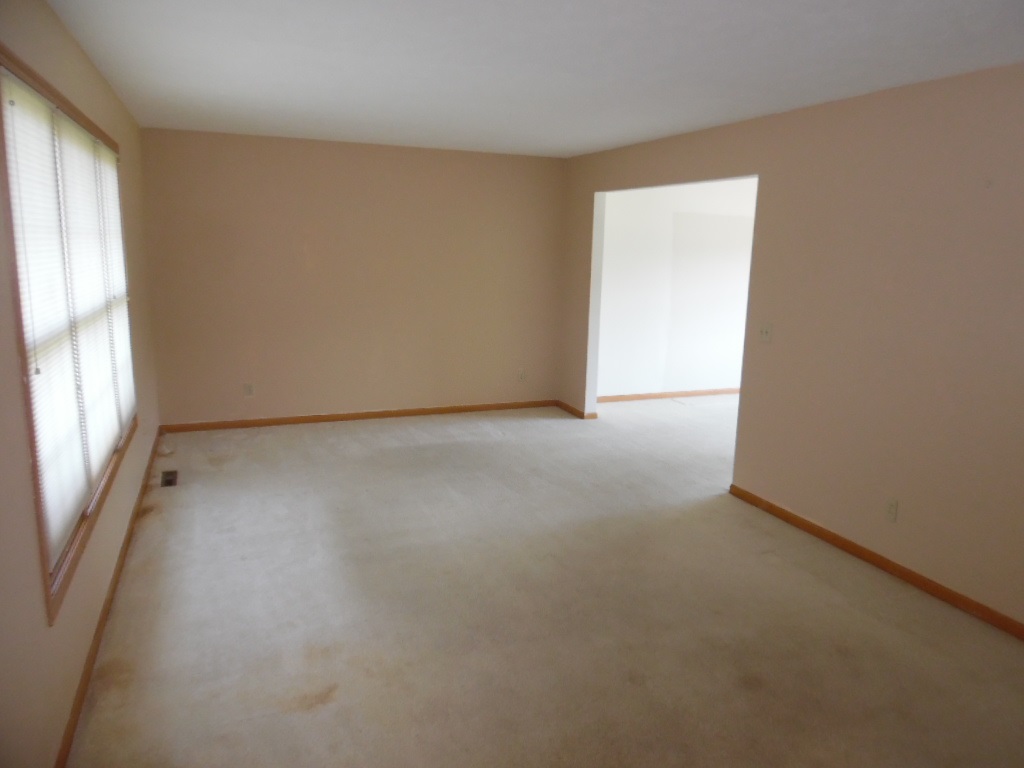 3089 North Trainer Road Rockford, IL 61114 - Photo 2 of 7 Gallery Image 2