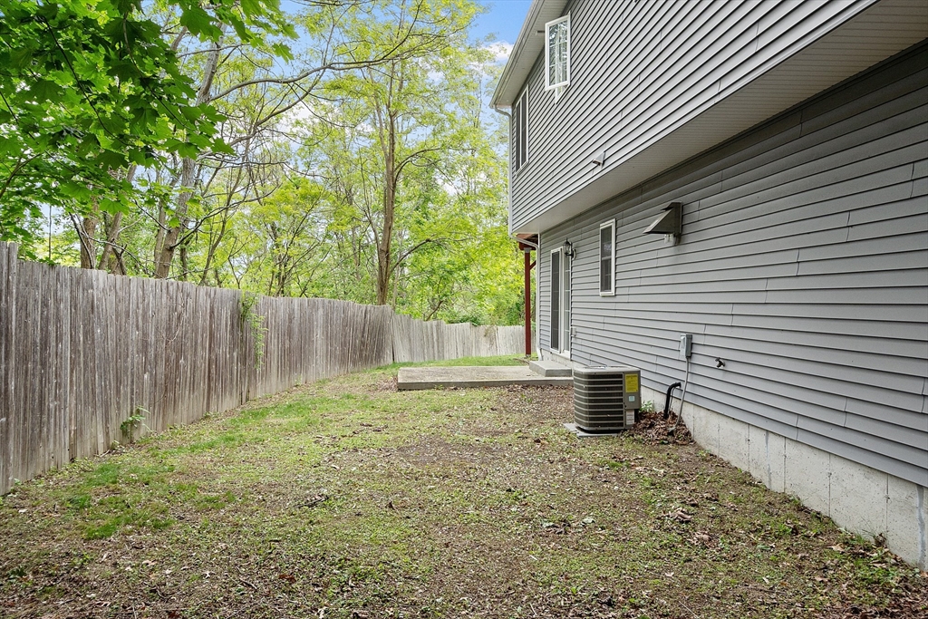 16 Cadorna Road Worcester, MA 01605 - Photo 6 of 42