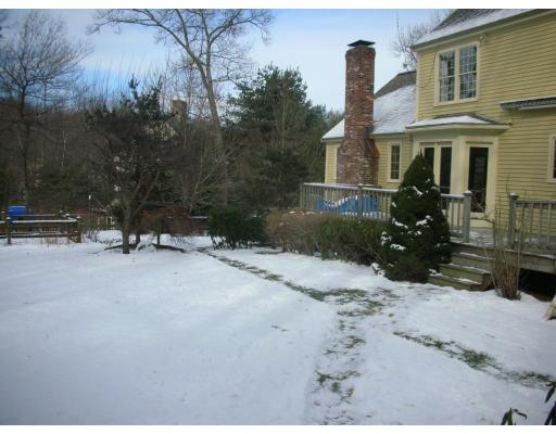 135 Willis Road Sudbury, MA 01776 - Photo 20 of 26 Gallery Image 20