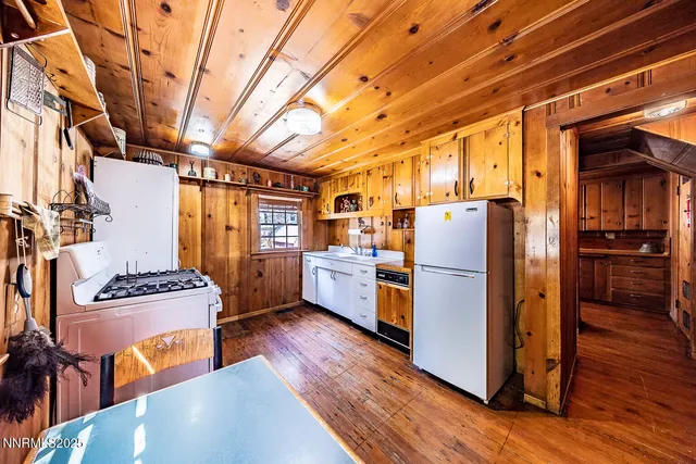 $479,000 | 1087 Dedi Avenue, South Lake Tahoe, CA 96150