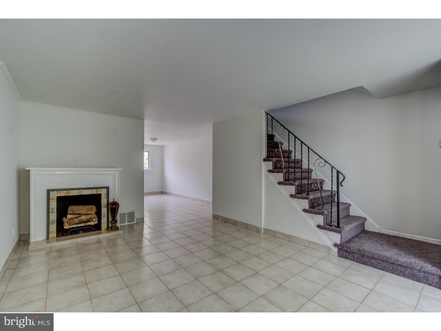 1910 Carter Road Folcroft, PA 19032 - Photo 3 of 18