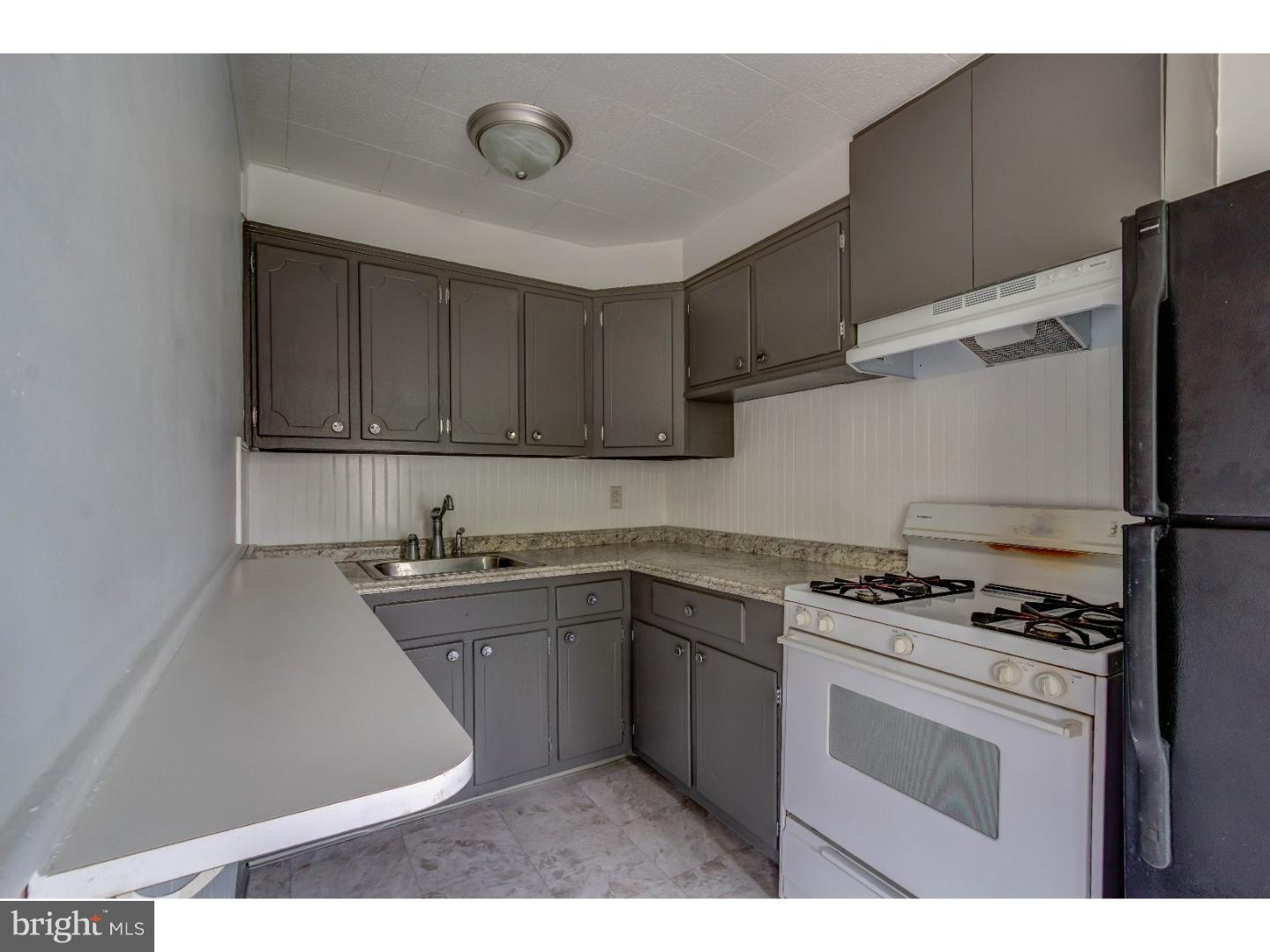 1910 Carter Road Folcroft, PA 19032 - Photo 10 of 18