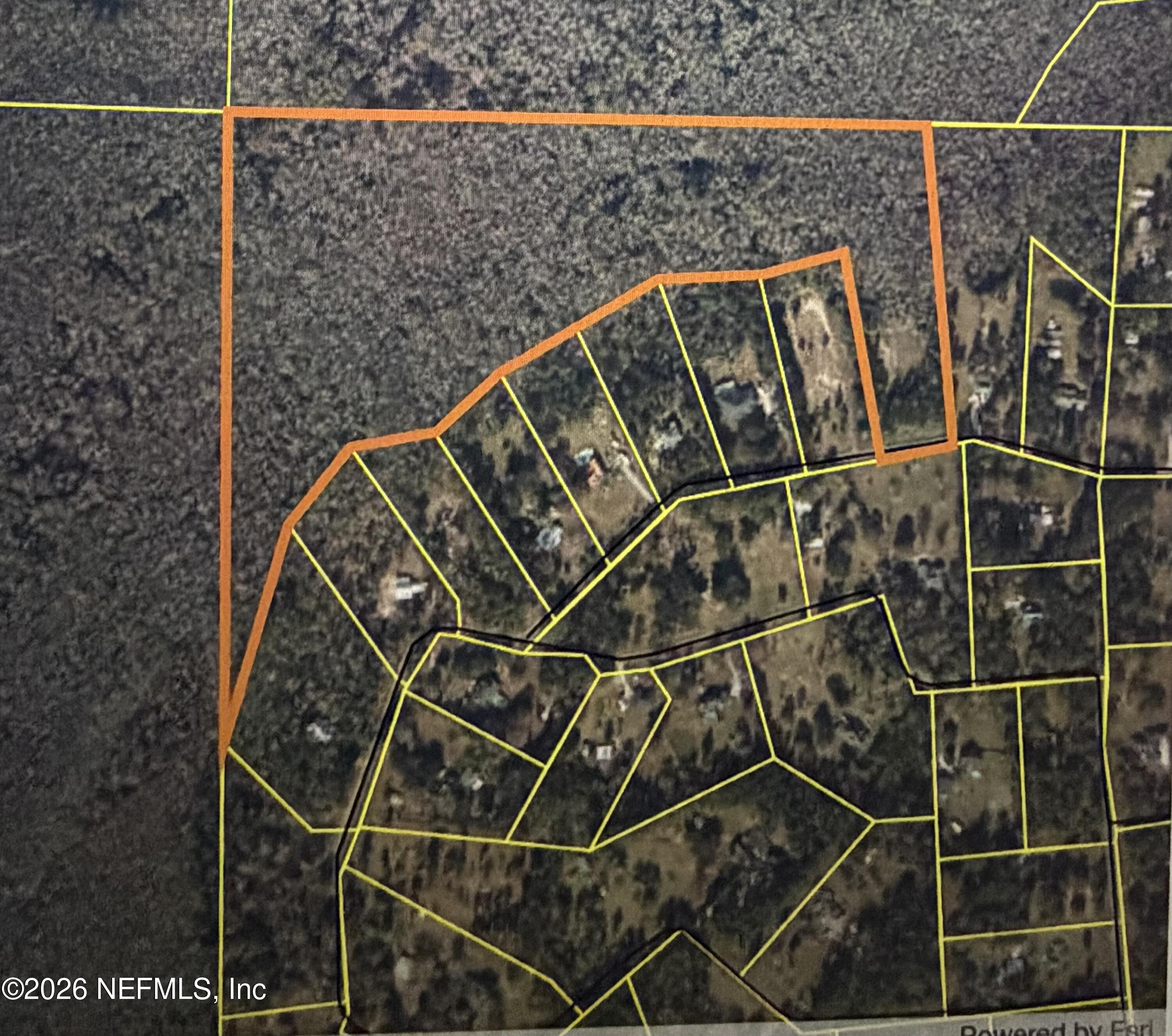 a picture of a room with basketball court