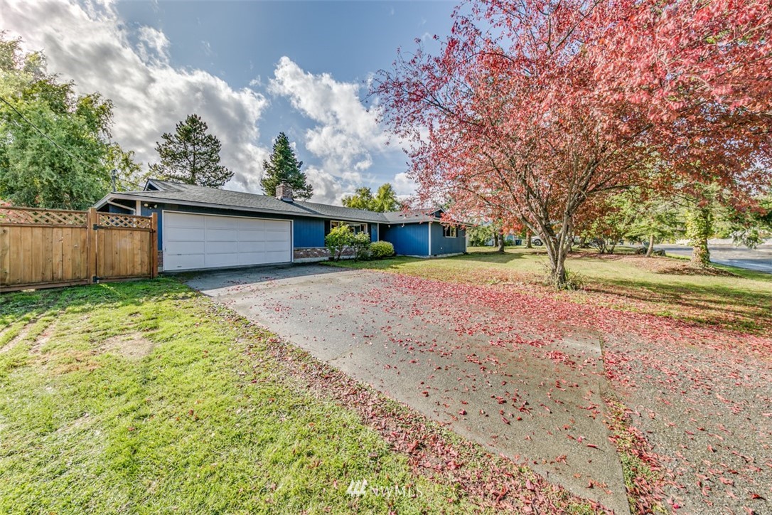 218 East Ahlvers Road Port Angeles, WA 98362 - Photo 2 of 25 Gallery Image 2